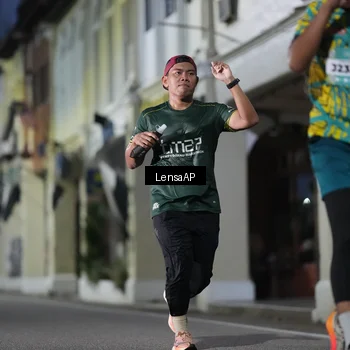 Runner Photo 5866249