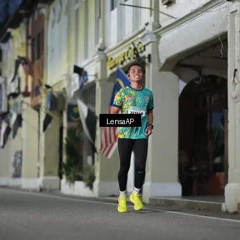 Runner Photo 5866260