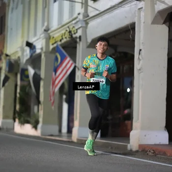 Runner Photo 5866292