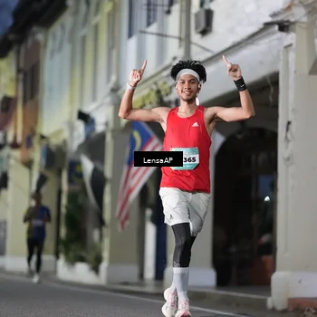 Runner Photo 5866303