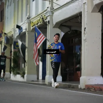 Runner Photo 5866308