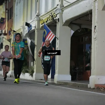 Runner Photo 5866317