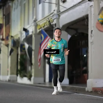 Runner Photo 5866322