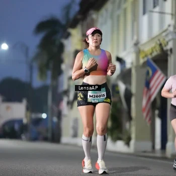 Runner Photo 5866324