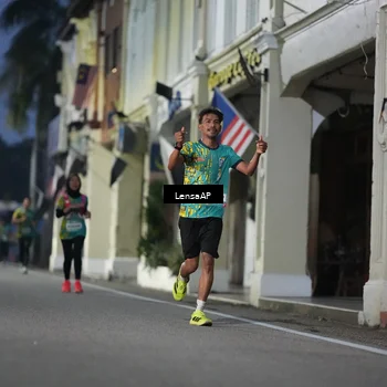 Runner Photo 5866334