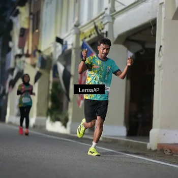 Runner Photo 5866340