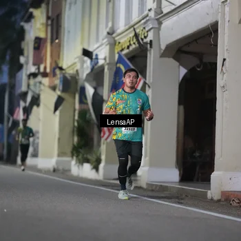 Runner Photo 5866350