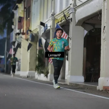 Runner Photo 5866353
