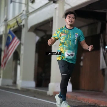 Runner Photo 5866359