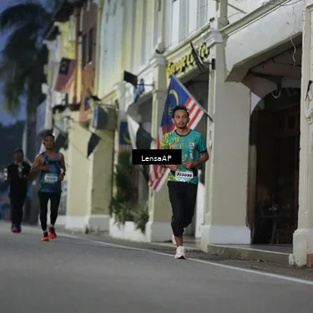 Runner Photo 5866363