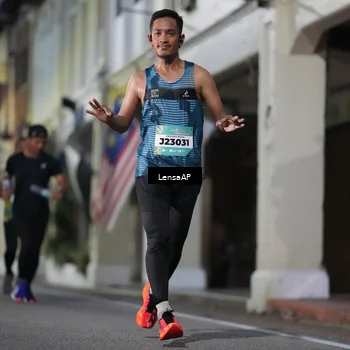 Runner Photo 5866379