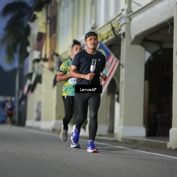 Runner Photo 5866381