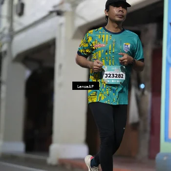 Runner Photo 5866401