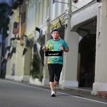Runner Photo 5866405