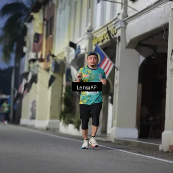 Runner Photo 5866408