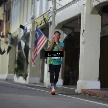 Runner Photo 5866411