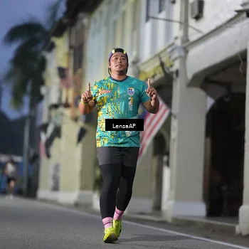 Runner Photo 5866419