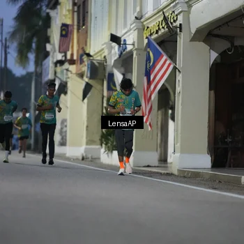 Runner Photo 5866443