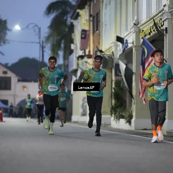 Runner Photo 5866453