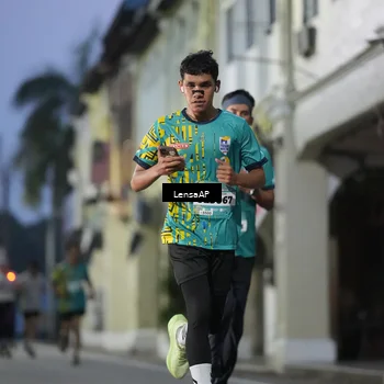 Runner Photo 5866455