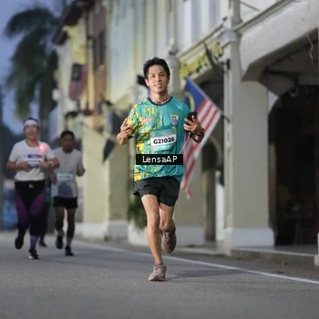 Runner Photo 5866456