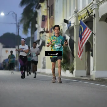 Runner Photo 5866458
