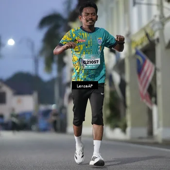 Runner Photo 5866479