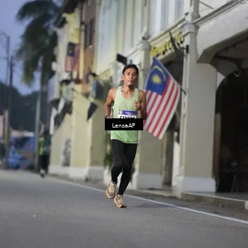 Runner Photo 5866498