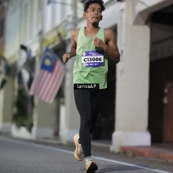 Runner Photo 5866502