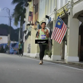 Runner Photo 5866513