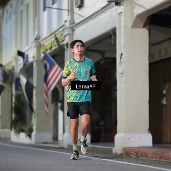 Runner Photo 5866534