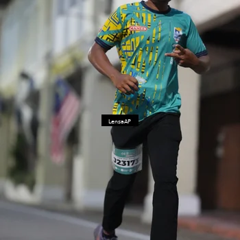 Runner Photo 5866545