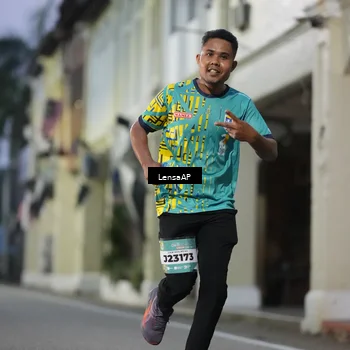 Runner Photo 5866550
