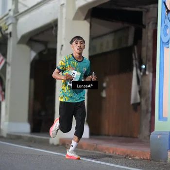 Runner Photo 5866555