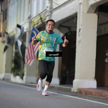 Runner Photo 5866578