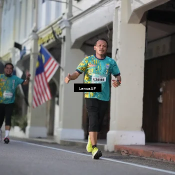 Runner Photo 5866591