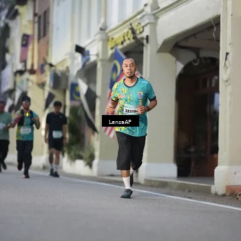 Runner Photo 5866632