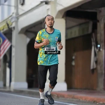 Runner Photo 5866635