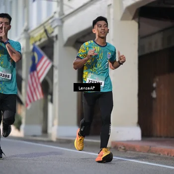 Runner Photo 5866669