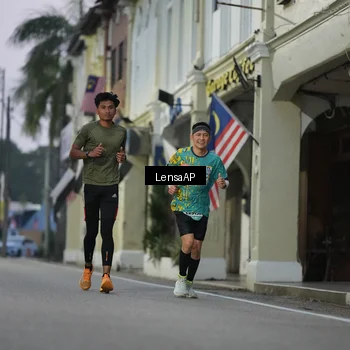Runner Photo 5866691