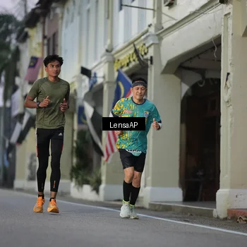 Runner Photo 5866692