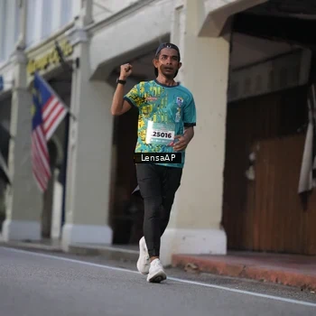 Runner Photo 5866703