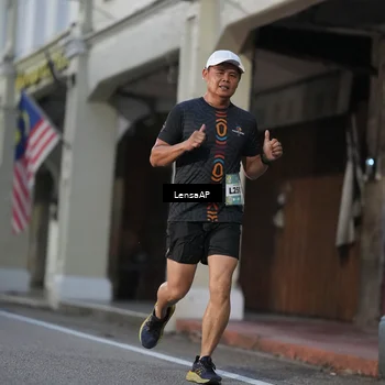 Runner Photo 5866714