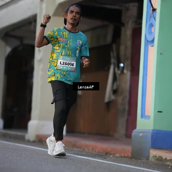Runner Photo 5866721