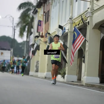 Runner Photo 5866743