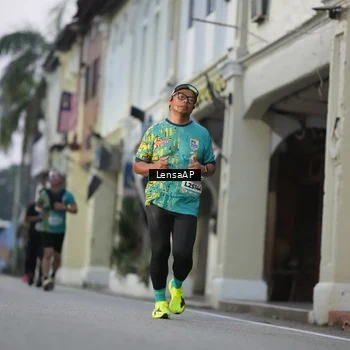 Runner Photo 5866753