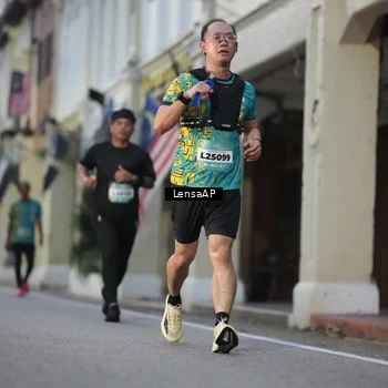 Runner Photo 5866767