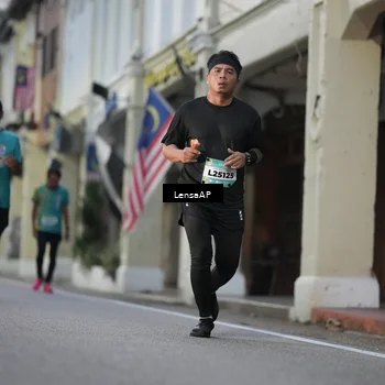 Runner Photo 5866773