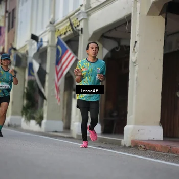 Runner Photo 5866780