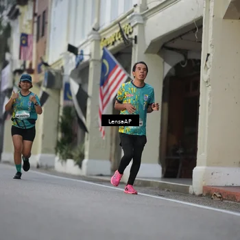 Runner Photo 5866787